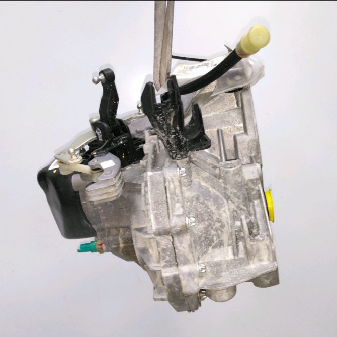 Boîte à vitesse mecanique occasion DACIA SANDERO II Phase 1 04-1995->04-1999 1.0i 75ch 320100735R 2