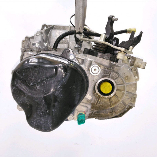 Boîte à vitesse mecanique occasion DACIA SANDERO II Phase 1 04-1995->04-1999 1.0i 75ch 320100735R 3