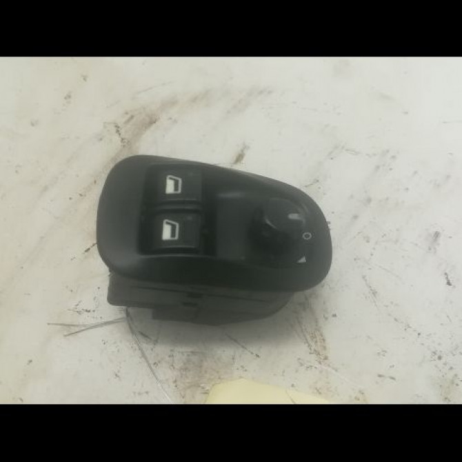 Commande lève-glace porte avant gauche occasion PEUGEOT 206 Phase 1 09-1998->03-2009 1.4i 6552WP 1