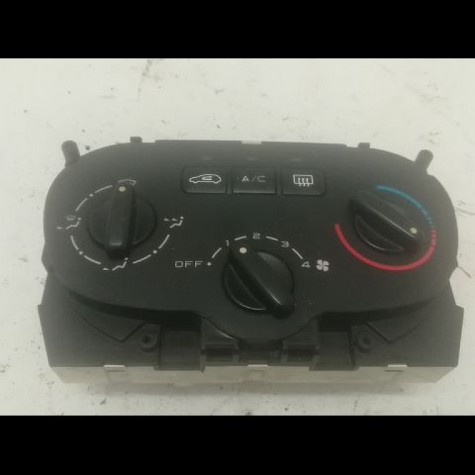 Commande de chauffage occasion PEUGEOT 307 Phase 1 04-2001->06-2005 2.0 HDI 90ch 1