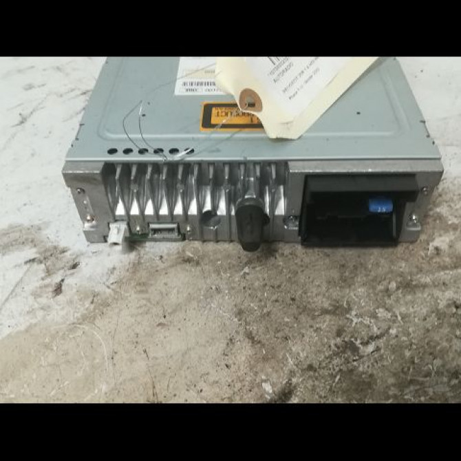 Autoradio occasion PEUGEOT 208 208 Phase 1 2012-03-01->2015-09-30 1.4 HDI 68ch 16087579ZD 2