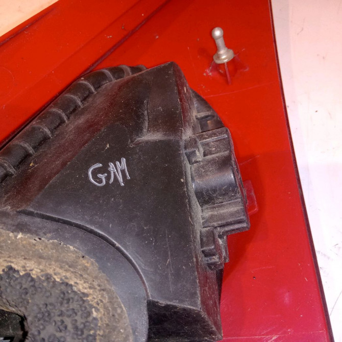 Feu arrière gauche occasion PEUGEOT 107 Phase 1 06-2005->12-2008 1.4 HDI 6350X6 3