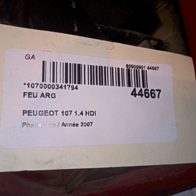 Feu arrière gauche occasion PEUGEOT 107 Phase 1 06-2005->12-2008 1.4 HDI 6350X6 4