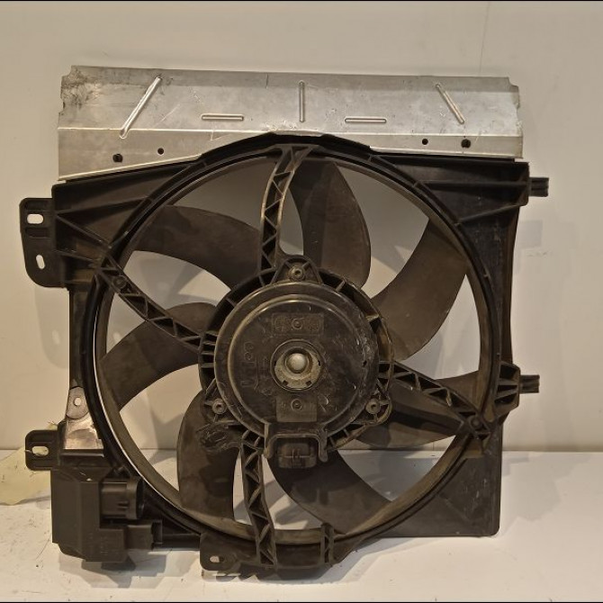 Ventilateur de refroidissement occasion PEUGEOT 208 208 Phase 1 2012-03-01->2015-09-30 1.2 VTI 82ch 9829774580 2