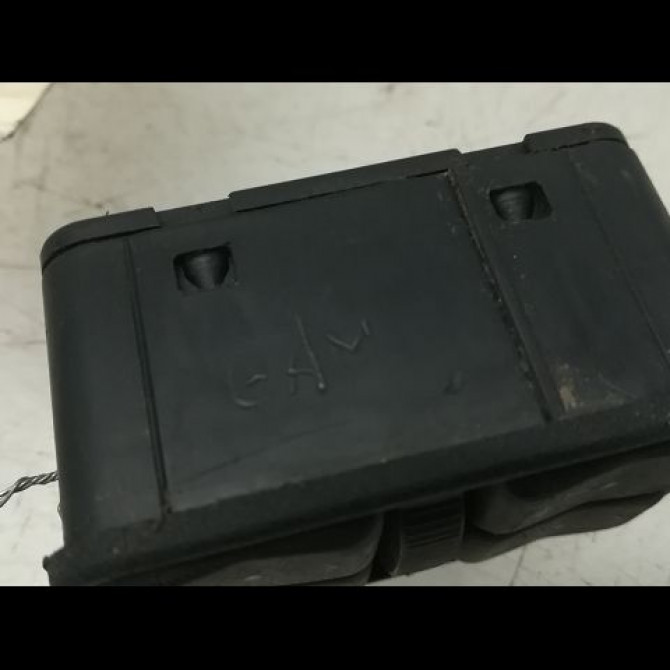 Commande lève-glace porte avant gauche occasion OPEL ZAFIRA I Phase 1 03-1999->07-2005 1.6i 16v 9100300 3