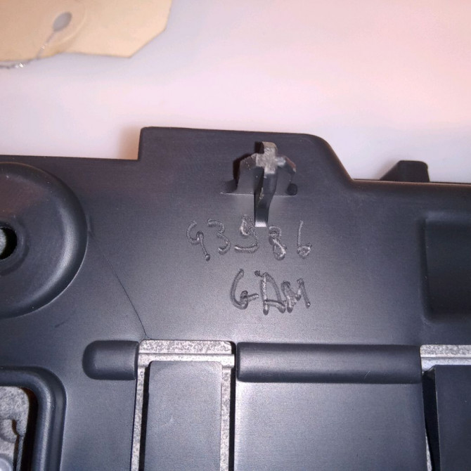 Autoradio occasion PEUGEOT 208 208 Phase 1 2012-03-01->2015-09-30 1.2 VTI 82ch 3