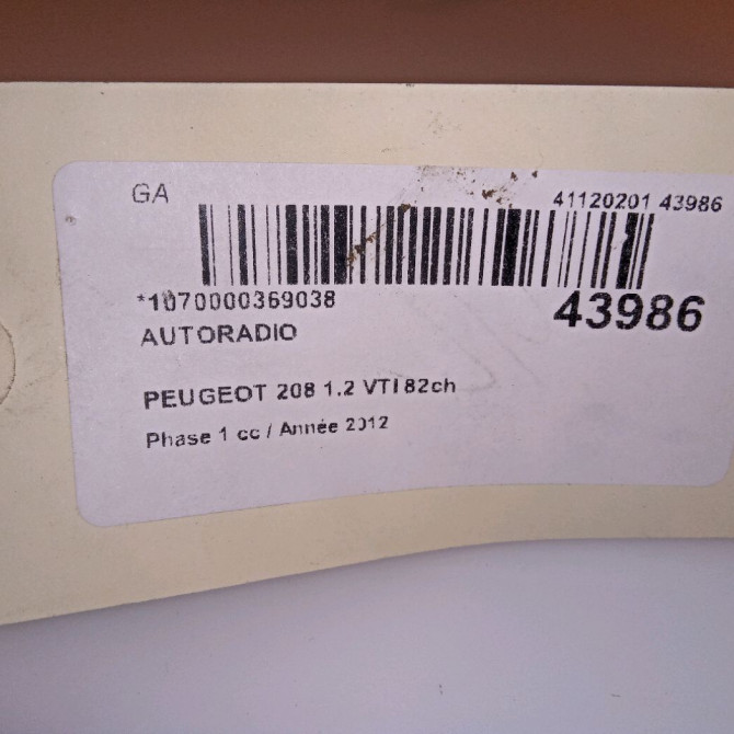 Autoradio occasion PEUGEOT 208 208 Phase 1 2012-03-01->2015-09-30 1.2 VTI 82ch 4