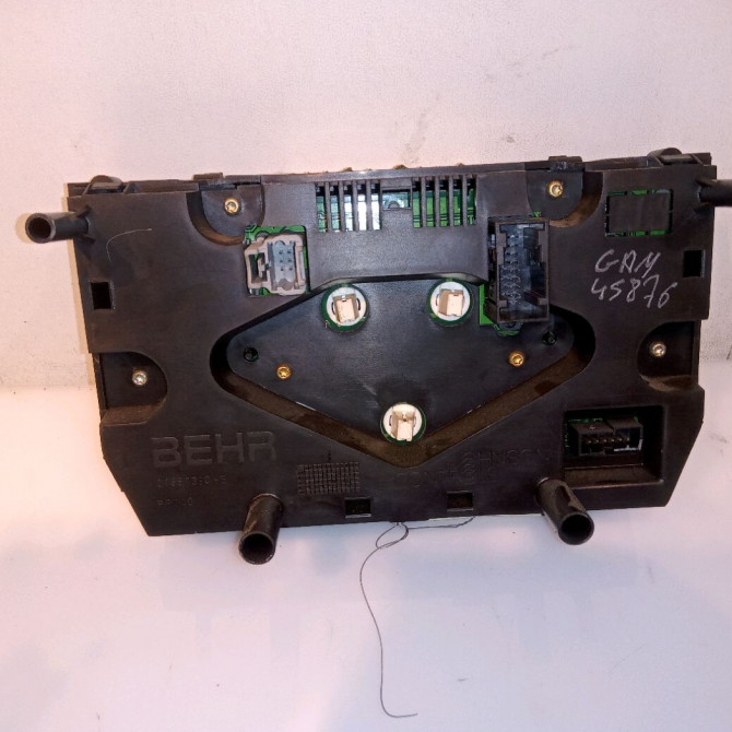 Commande de chauffage occasion PEUGEOT 307 Phase 1 04-2001->06-2005 2.0i 16v 138ch 2