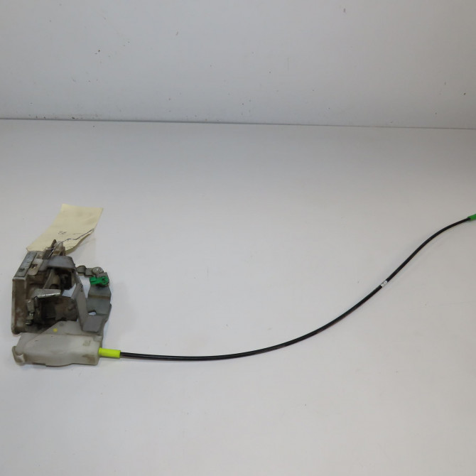 Serrure porte arg occasion PEUGEOT 107 Phase 1 06-2005->12-2008 1.0i 12v 68ch 9137E9 1