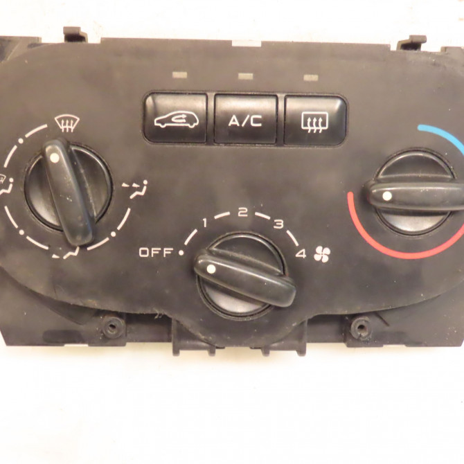 Commande de chauffage occasion PEUGEOT 307 Phase 1 04-2001->06-2005 2.0 HDI 90ch 1