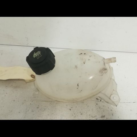 Vase expansion occasion RENAULT CAPTUR Phase 1 02-2013->... 1.5 DCI 90ch 217104354R