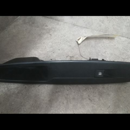 Commande lève-glace porte avant droite occasion RENAULT SCENIC III Phase 3 04-2013->... 1.6Dci 130ch