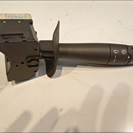 Commande essuie glace occasion RENAULT CLIO II Phase 2 06-2001->07-2006 1.2 16v