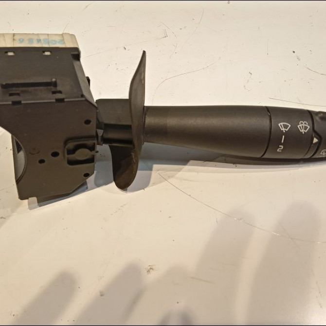 Commande essuie glace occasion RENAULT CLIO II Phase 2 06-2001->07-2006 1.2 16v 1