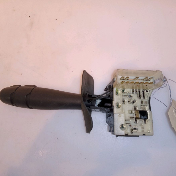 Commande essuie glace occasion RENAULT CLIO II Phase 2 06-2001->07-2006 1.5 DCI 70ch 2