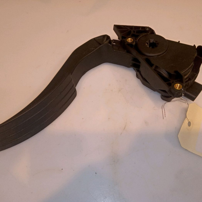 Potentiometre accelerateur occasion RENAULT CLIO IV Phase 1 07-2012->... 1.5 DCI 90ch 1