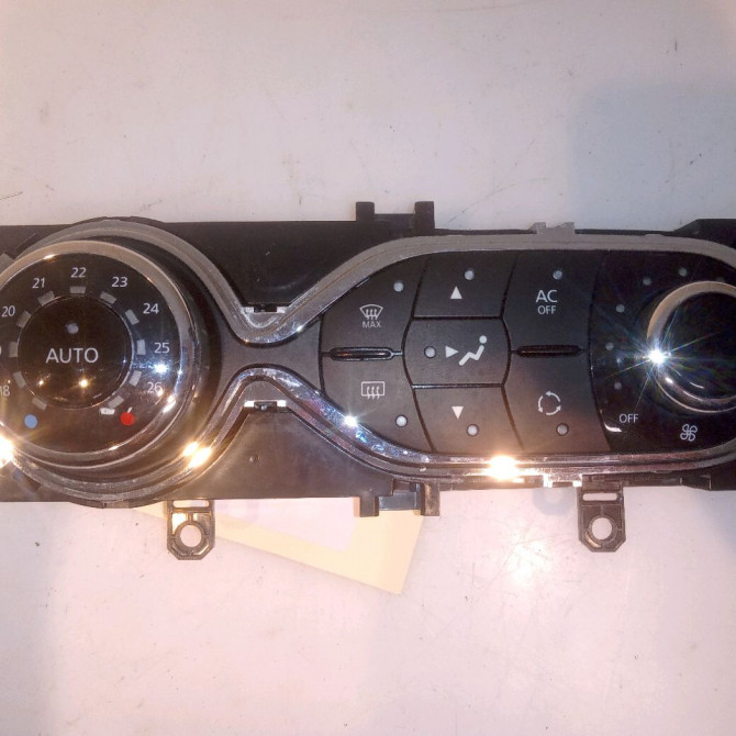 Commande de chauffage occasion RENAULT CLIO IV Phase 1 07-2012->... 1.5 DCI 75ch 275105430R 1