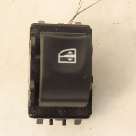 Commande lève-glace porte avant droite occasion RENAULT SCENIC III Phase 3 04-2013->... 1.5 DCI 110ch