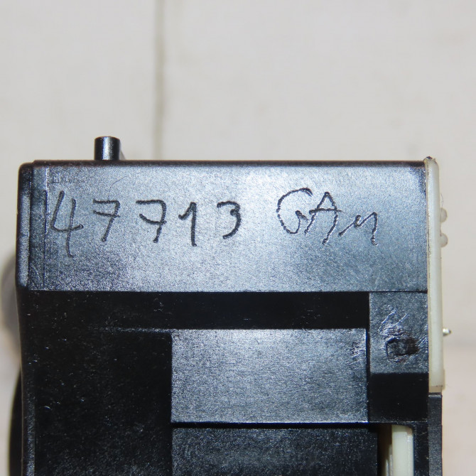 Commande essuie glace occasion RENAULT CLIO II Phase 2 06-2001->07-2006 1.5 DCI 80ch 2