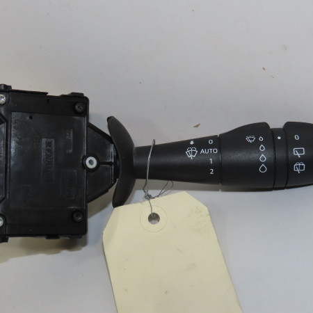 Commande essuie glace occasion RENAULT CLIO IV Phase 1 07-2012->... 0.9 TCE 90ch 8201168016