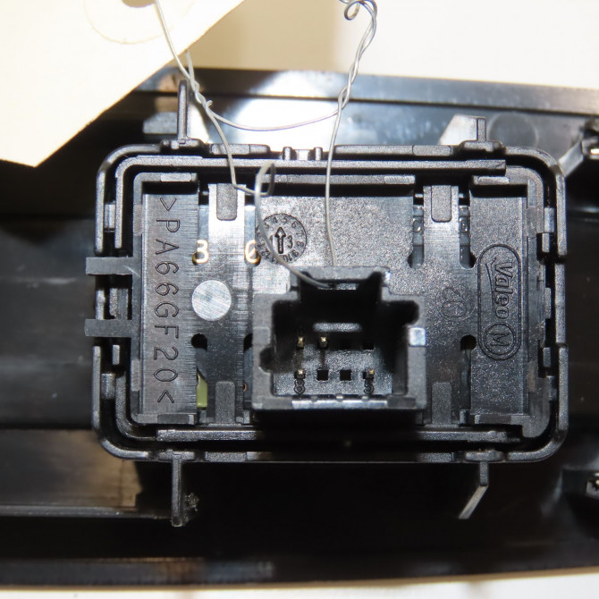 Commande lève-glace porte avant droite occasion RENAULT SCENIC III Phase 2 12-2011->03-2013 1.5 DCI 110ch 809600018R 3