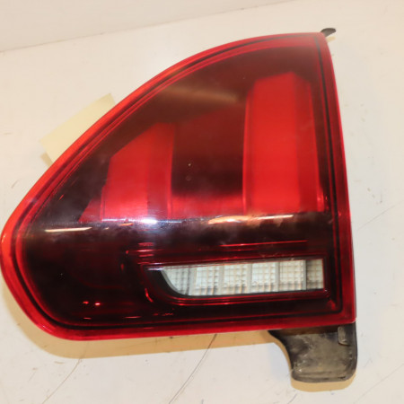 Feu arrière intérieur droit occasion PEUGEOT 2008 Phase 1 01-2013->... 1.2i PURETECH 110ch 9814757280