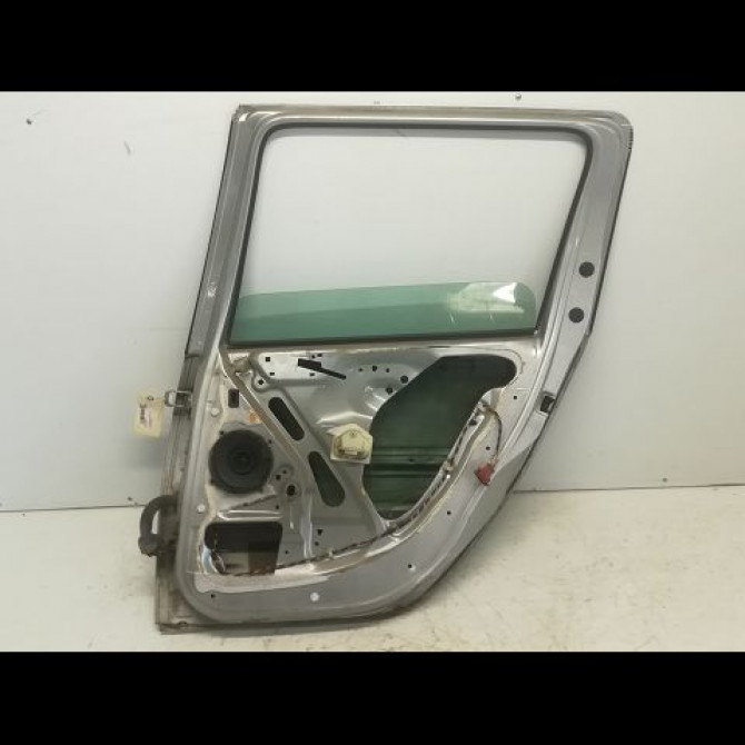 Porte arrière droite occasion FORD MONDEO I Phase 2 10-1996->09-2000 1.8 TD 1043424 2