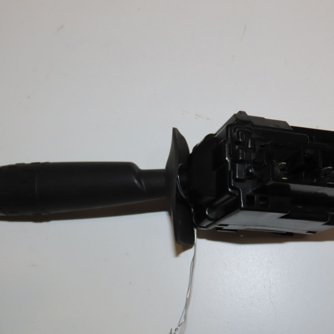 Commande essuie glace occasion PEUGEOT 406 Phase 2 04-1999->04-2004 2.0 HDI 110ch 2