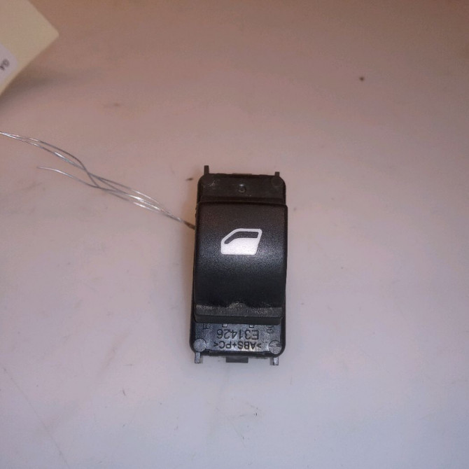 Commande lève-glace porte avant droite occasion CITROEN C4 GRAND PICASSO II Phase 1 04-2013->... 1.6 e-HDi 115ch 96762292ZD 1