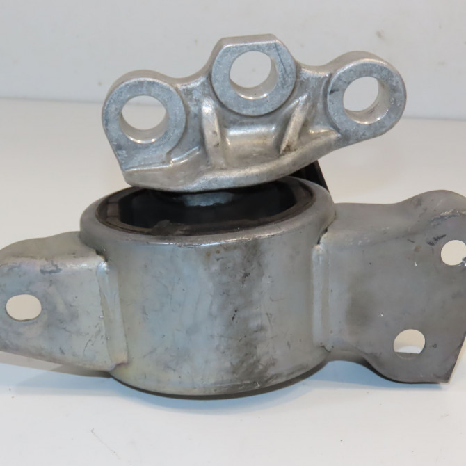 Support moteur occasion FIAT 500 L II Phase 1 07-2012->... 1.6 D 105ch 3