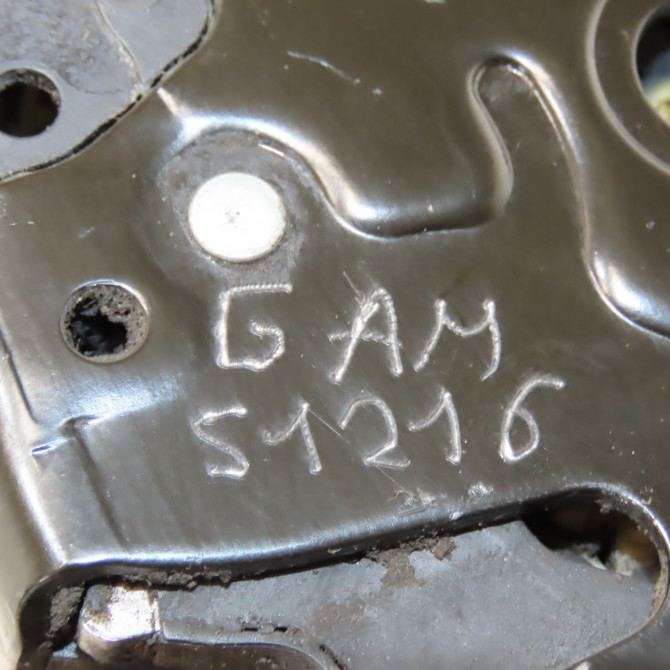 Serrure porte avd occasion AUDI A1 Phase 1 06-2010->03-2015 1.6 TDI 105ch 8J1837016E 5