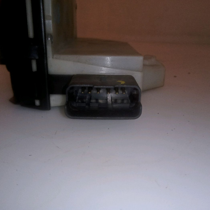 Serrure porte avd occasion PEUGEOT 208 Phase 2 04-2015->... 9812500780 3