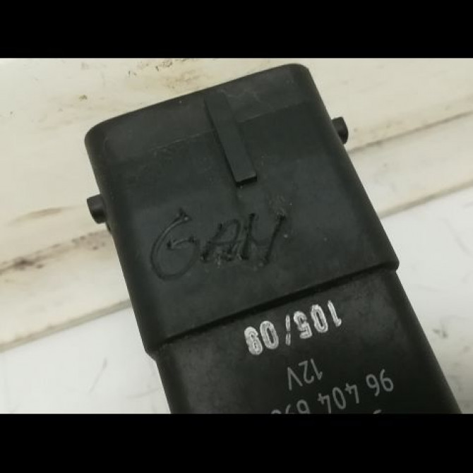 Boitier de préchauffage occasion PEUGEOT 308 I Phase 1 09-2007->03-2011 1.6 HDI 8v 90ch 598140 4