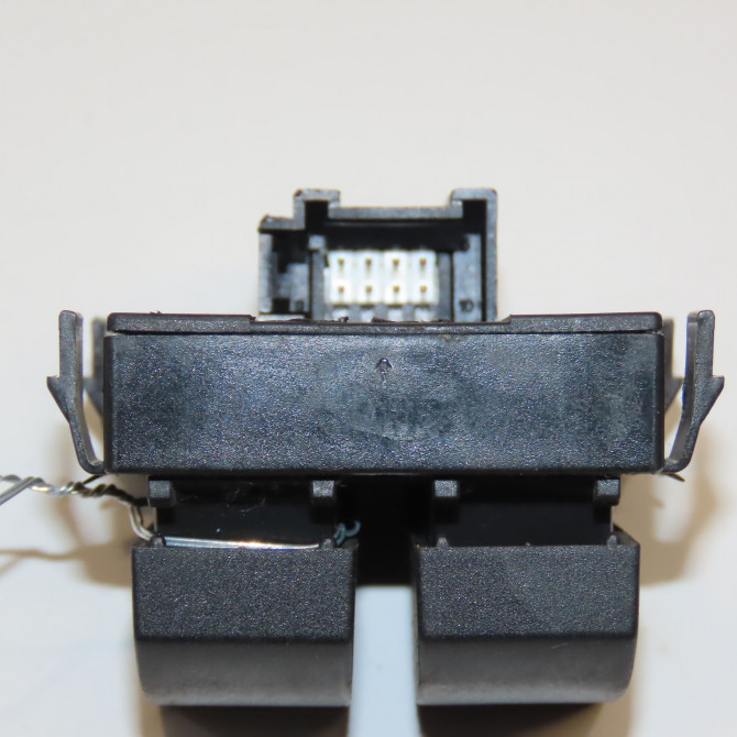 Commande lève-glace porte avant gauche occasion AUDI A3 I Phase 1 09-1996->10-2000 1.6i 2