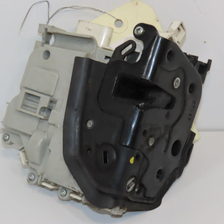 Serrure porte arg occasion AUDI A1 A1 Phase 2 2014-12-01->2019-06-30 1.0 TFSI 95ch 8X0839015E