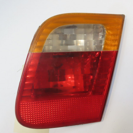 Feu arrière intérieur droit occasion B.M.W. SERIE 3 IV Phase 2 09-2001->03-2005 320d 63216910538