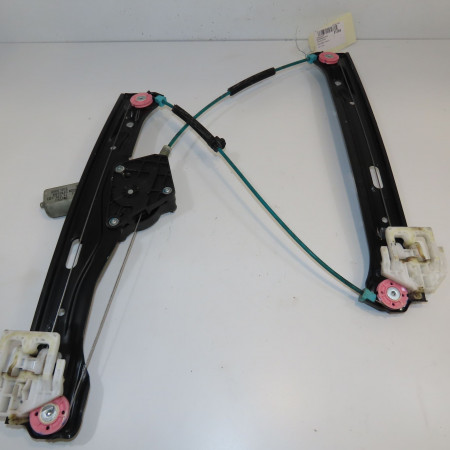 Mecanisme+moteur leve-glace avg occasion B.M.W. SERIE 1 II Phase 1 08-2011->06-2015 51337281881