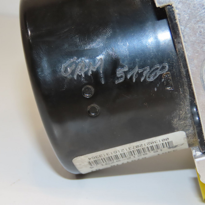 Unité hydraulique ABS occasion B.M.W. SERIE 1 II Phase 1 08-2011->06-2015 34516875562 5