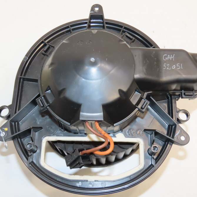 Ventilateur de chauffage occasion B.M.W. SERIE 1 II Phase 1 08-2011->06-2015 116D 116ch 64119350395 3