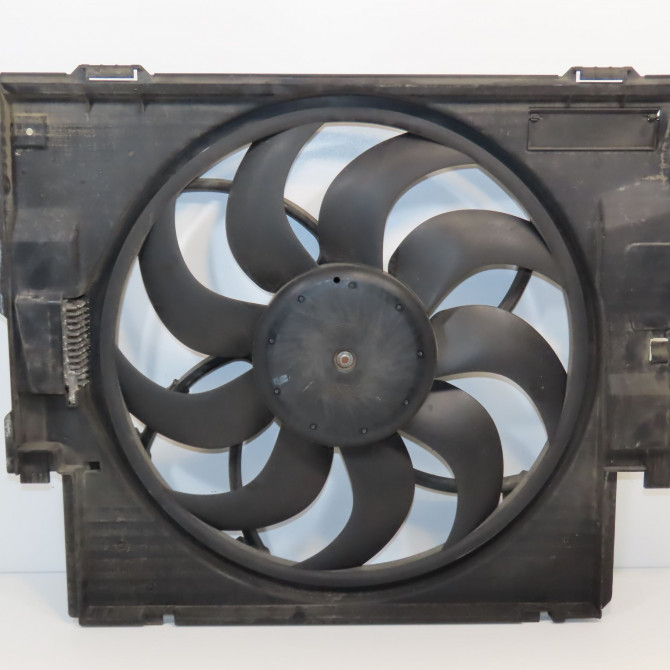 Ventilateur de refroidissement occasion B.M.W. SERIE 1 II Phase 1 08-2011->06-2015 116D 116ch 17427640508 1