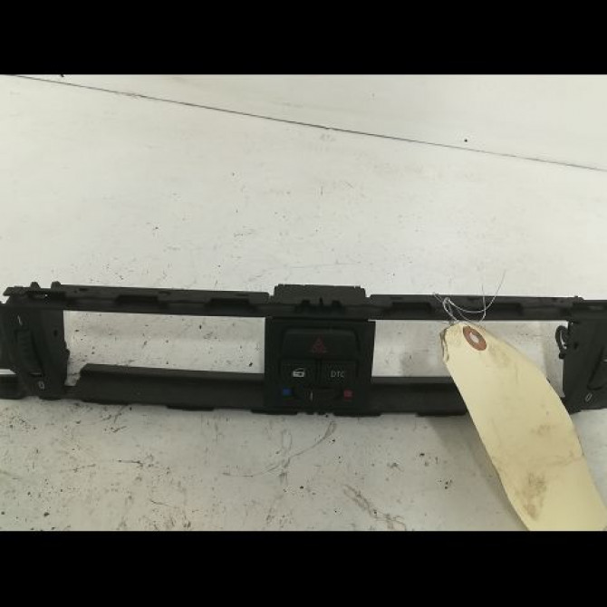 Bouton de warning occasion B.M.W. SERIE 3 V Phase 1 03-2005->09-2008 318i 129ch 1