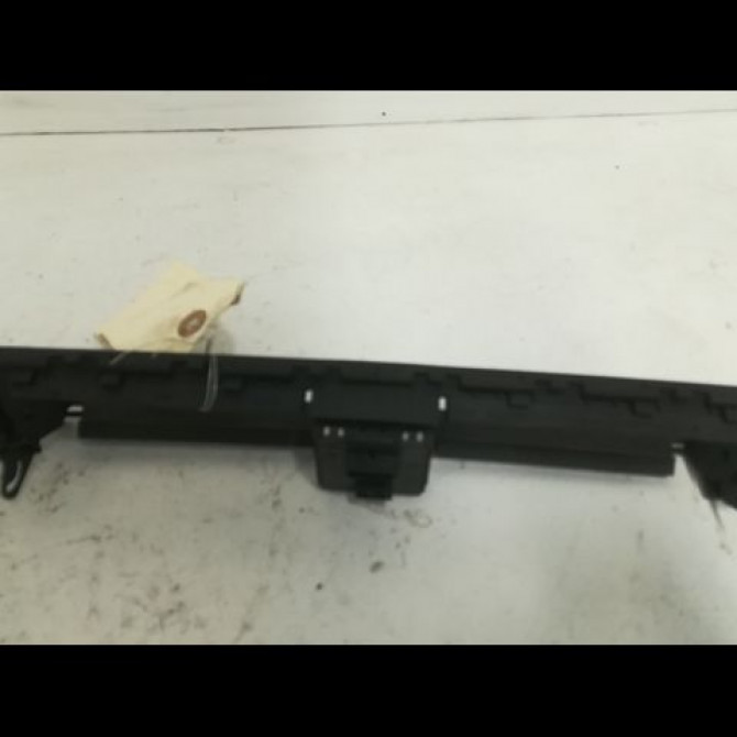 Bouton de warning occasion B.M.W. SERIE 3 V Phase 1 03-2005->09-2008 318i 129ch 2