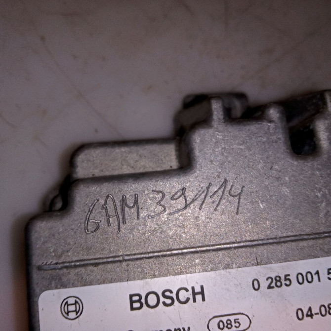 Boitier pyrotechnique occasion B.M.W. SERIE 1 I Phase 1 05-2004->12-2006 118i 129ch 65779184432 4