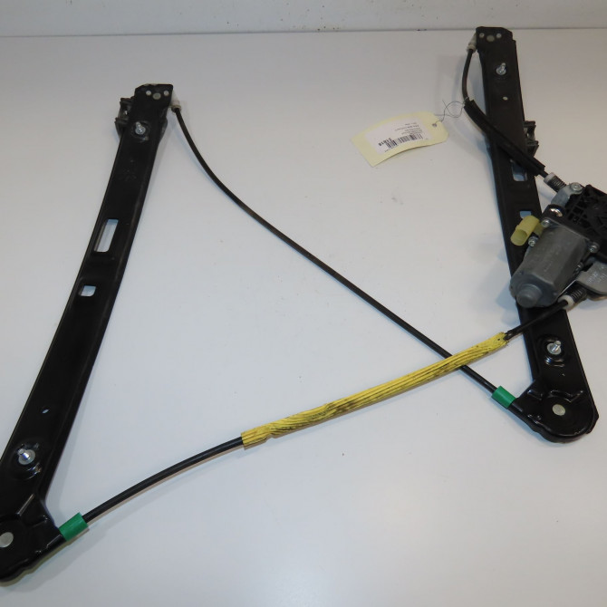 Mecanisme + moteur lève-glace avant droit occasion B.M.W. SERIE 3 IV Phase 2 09-2001->03-2005 51337077500 1