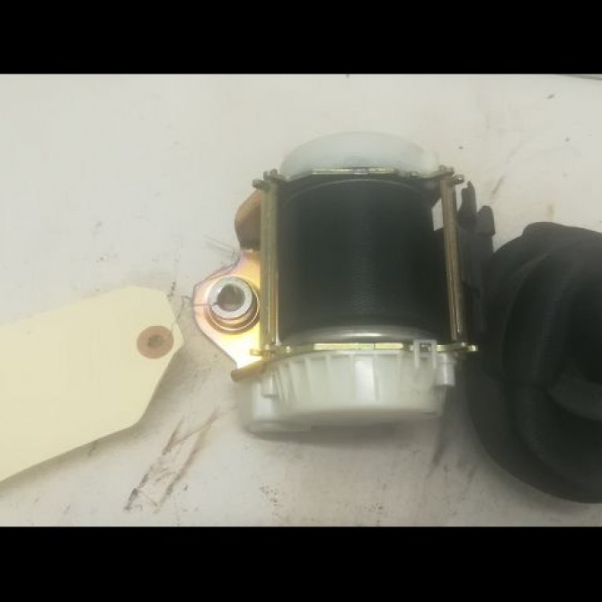 Ceinture avant gauche occasion B.M.W. SERIE 1 I Phase 1 05-2004->12-2006 120d 72117234767 2