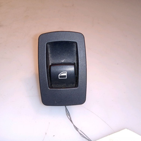 Commande leve-glace porte arrière droite occasion B.M.W. SERIE 3 V Phase 1 03-2005->09-2008 320d 177ch 61316945876