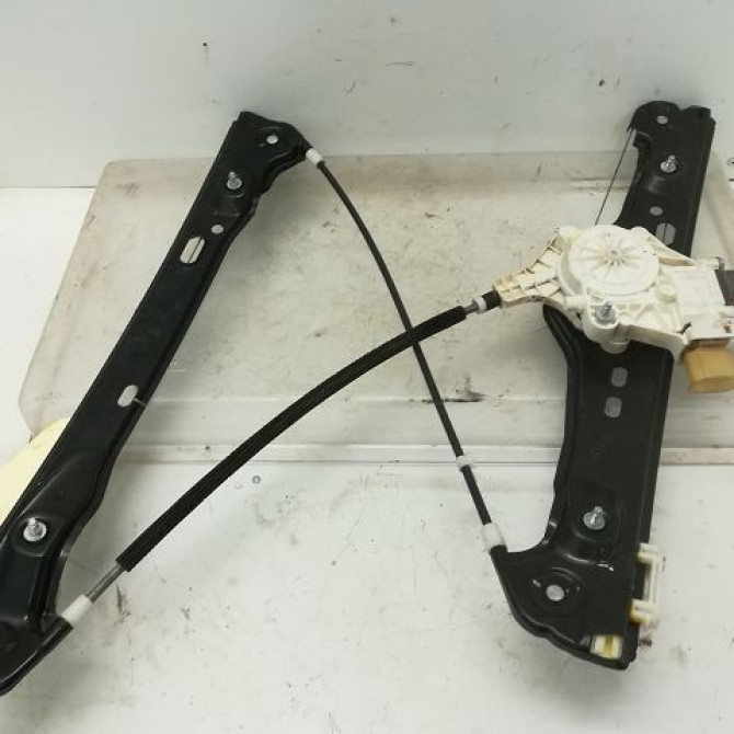 Mecanisme + moteur lève-glace avant droit occasion B.M.W. SERIE 3 V Phase 2 09-2008->12-2011 320d 184ch 51337140588 1