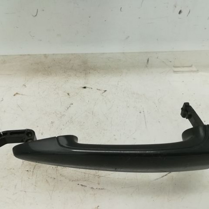 Poignee ext porte arg occasion B.M.W. SERIE 3 V Phase 2 09-2008->12-2011 320d 184ch 51217207561 1