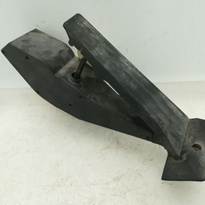 Potentiometre accelerateur occasion B.M.W. SERIE 3 V Phase 1 03-2005->09-2008 1