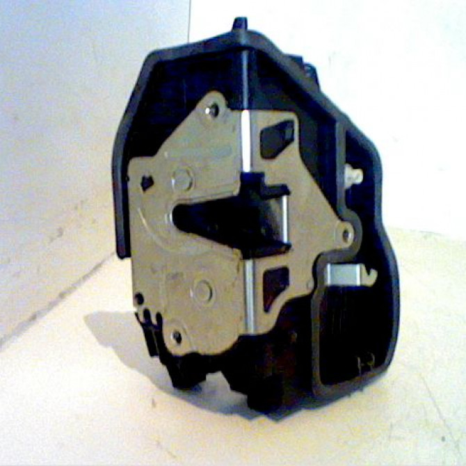 Serrure porte arg occasion B.M.W. SERIE 5 IV Phase 1 12-1995->07-2000 51227202147 1